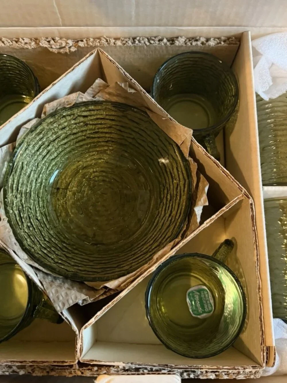 VTG Anchor Hocking Soreno 20pc Luncheon Set - Avocado Green